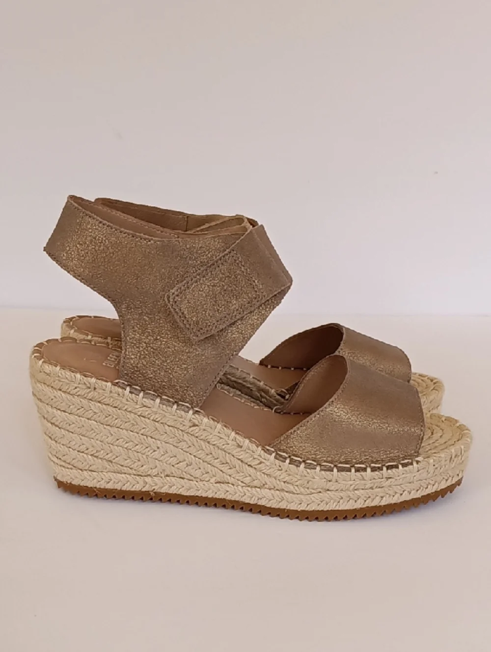 Eileen Fisher espadrille style